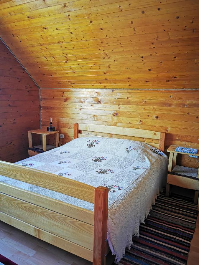 Jugul Taranului Agropensiune Polovragi, Gorj Villa Buitenkant foto