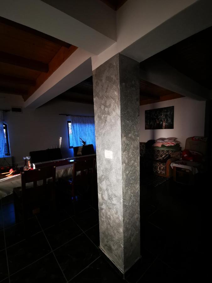 Jugul Taranului Agropensiune Polovragi, Gorj Villa Buitenkant foto
